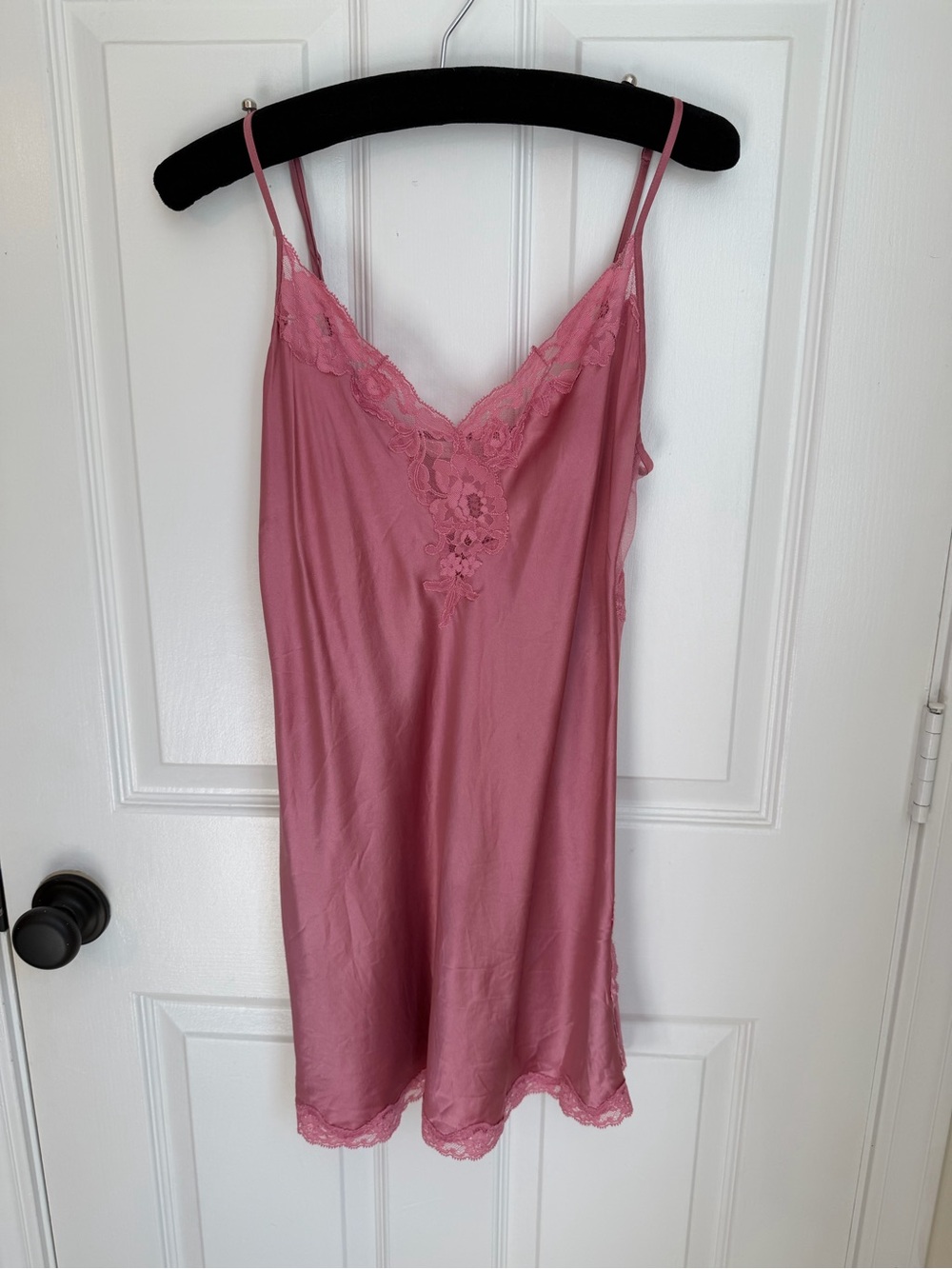 Victoria's Secret 💯 Silk, Rose Pink Romantic Lace-Trim Slip